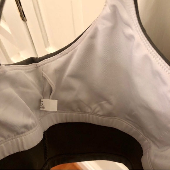 NVGTN Poise Bra Top - Picture 9 of 10